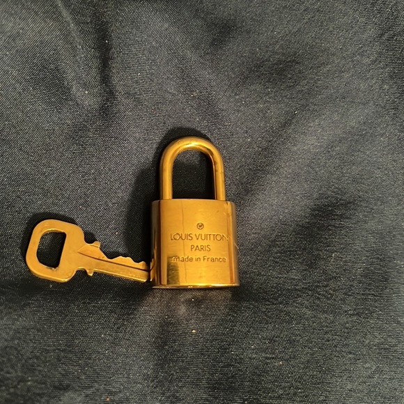 ❤️HOST PICK❤️LOUIS VUITTON Speedy💯%Authentic - Picture 16 of 17